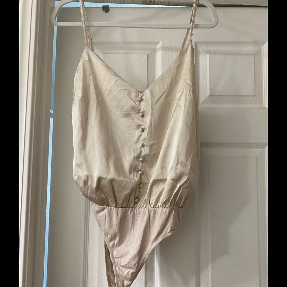 NWT lulus bodysuit